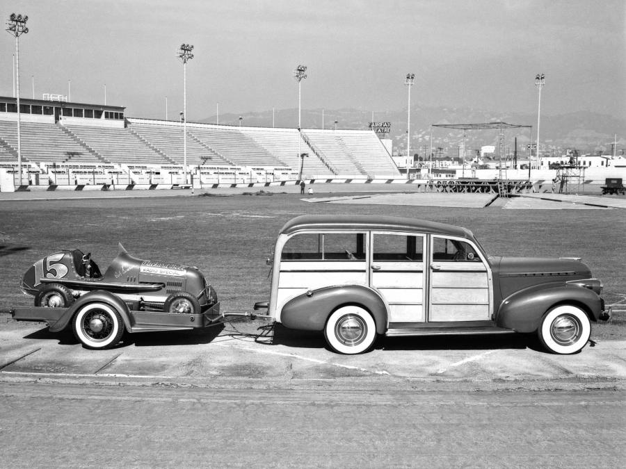  Chevrolet Special DeLuxe Station Wagon 1940 года  (фото 2 из 2)